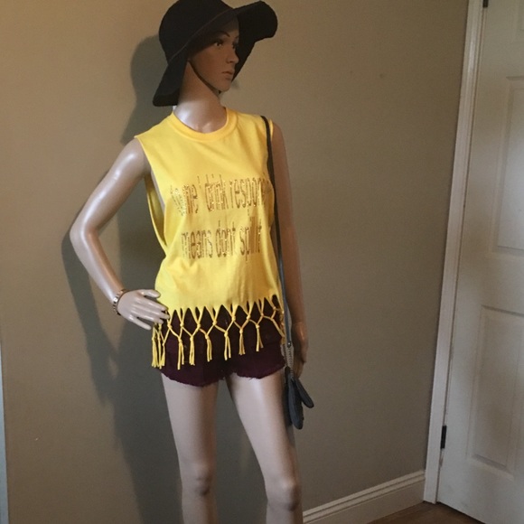 Handcrafted fringe graphic blouse/top NWOT - Picture 5 of 7
